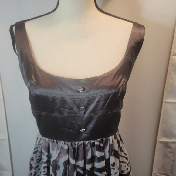 Nicole by Nicole Miller, size 14 silver grey midi dress - Picture 2 of 3